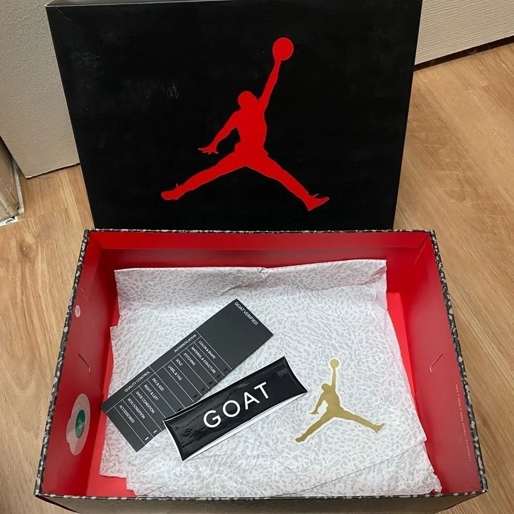 2022 Air Jordan 3 Retro “Desert Elephant” Size 7.5